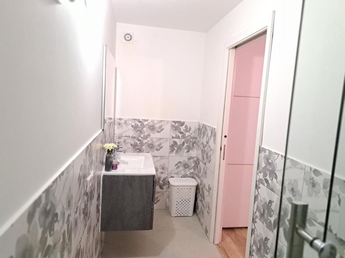 Casa Adriatik & Marina Hotel Telti Екстериор снимка